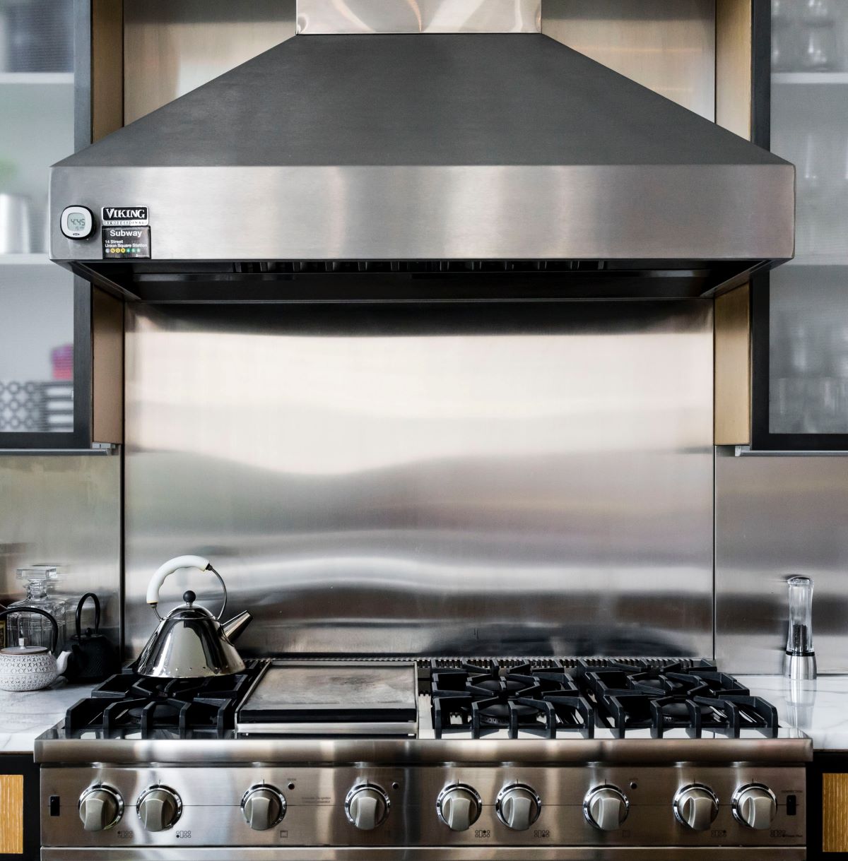 Burner Gas Range with Oven